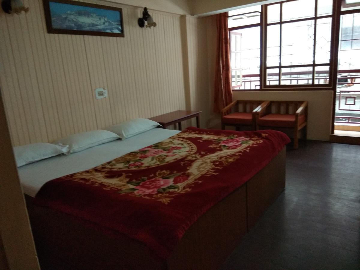 Hotel Mansarovar Darjeeling  Esterno foto